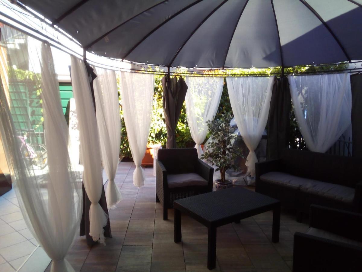 Apartments Maris Пореч Екстер'єр фото