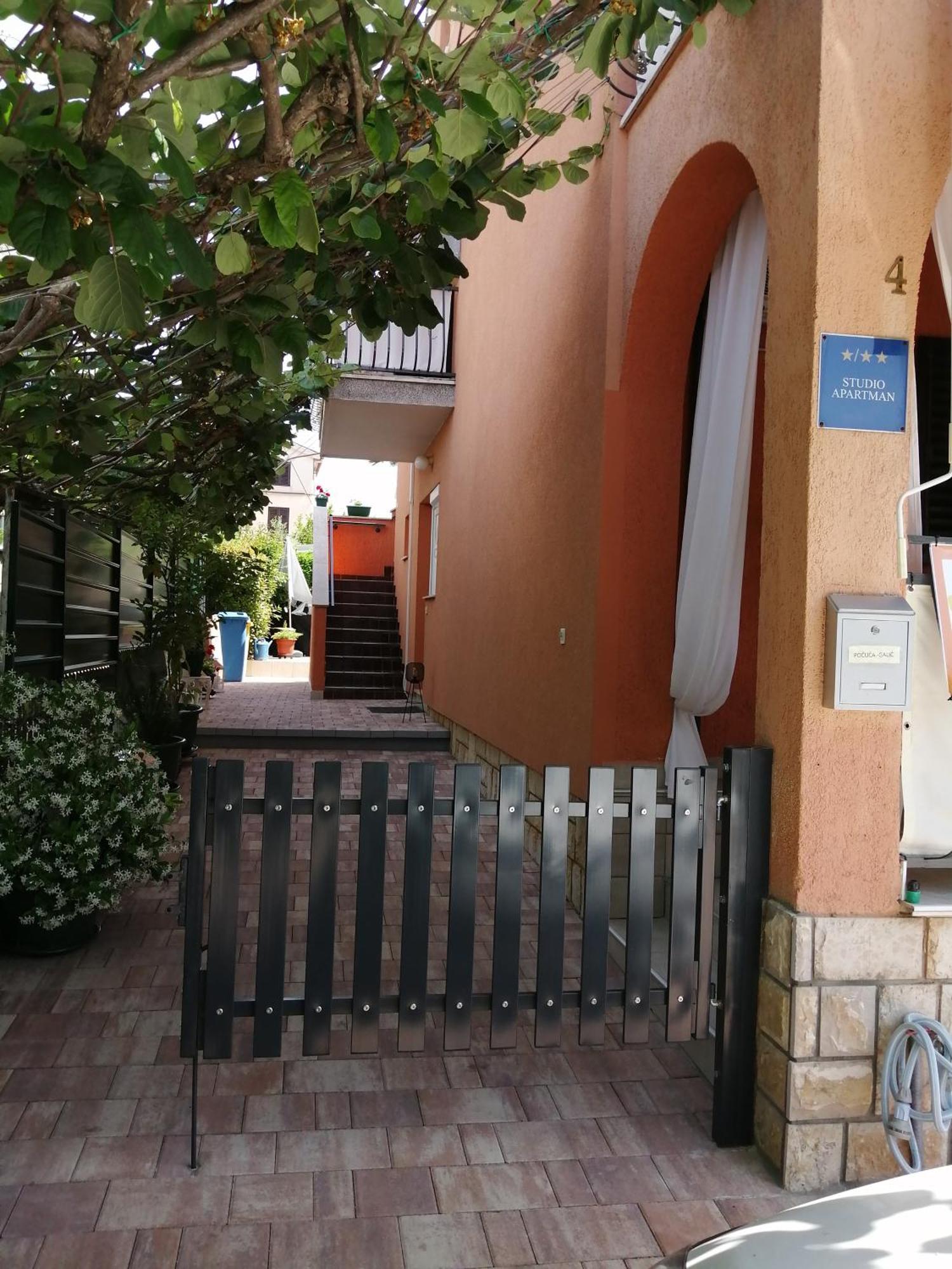 Apartments Maris Пореч Екстер'єр фото